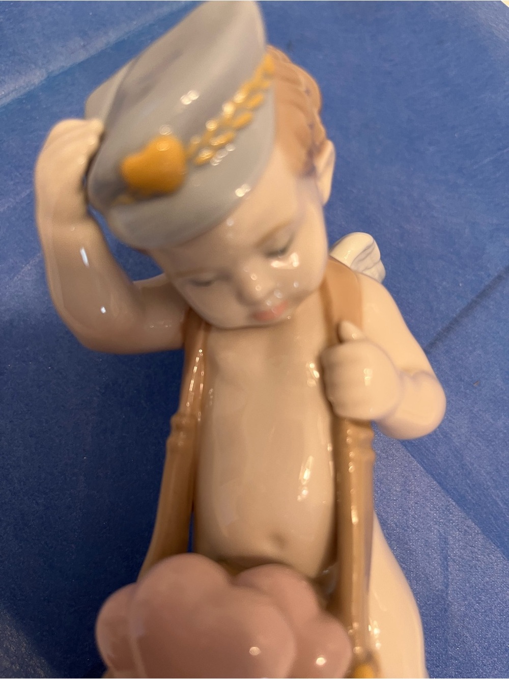 Lladro LOVE LETTERS #6830 Porcelain figurine - Cherub
